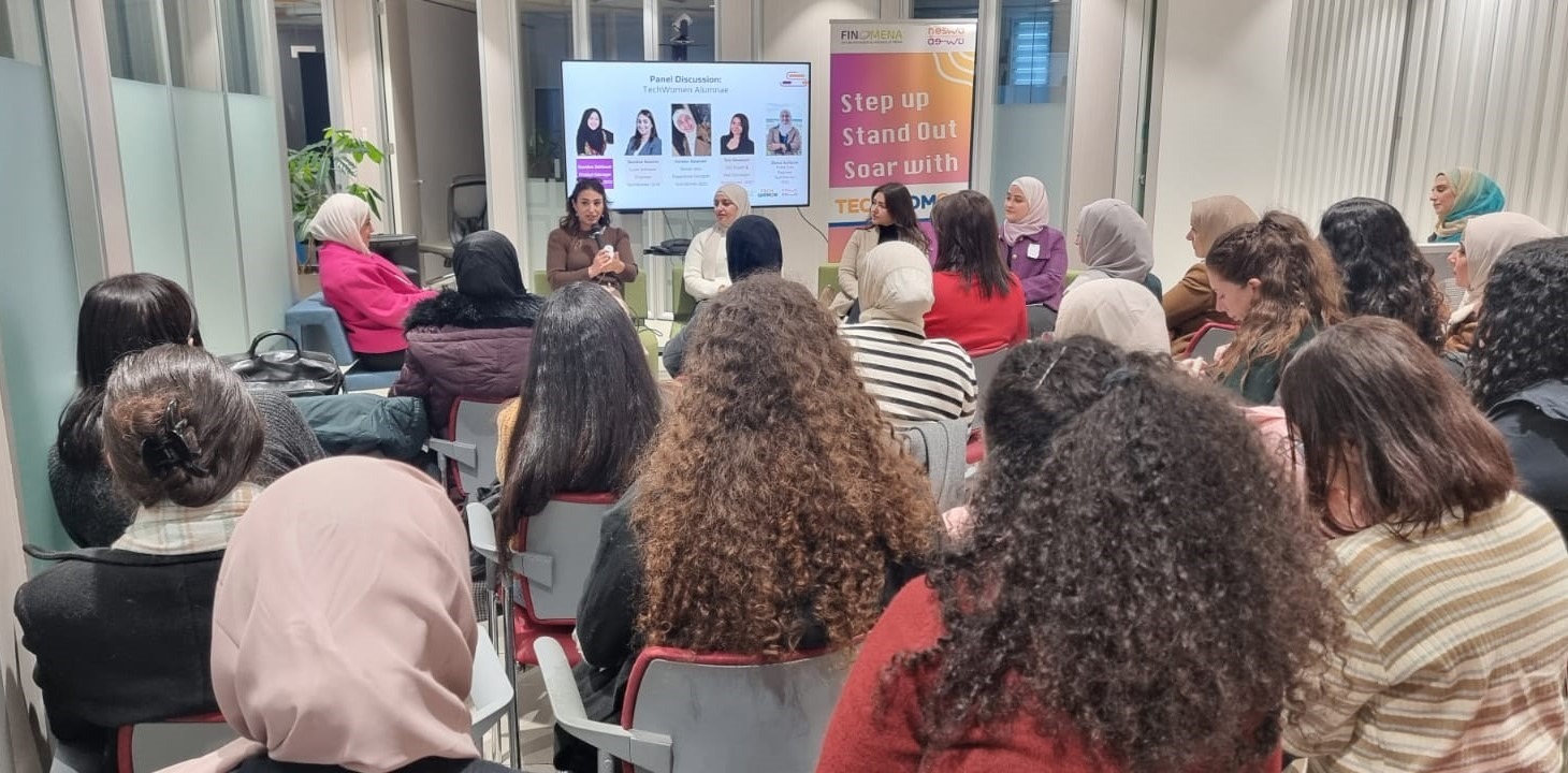 The FINOMENA community gathered for a conversation and shared learning